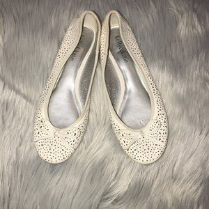 Kelly & Katie White Flats